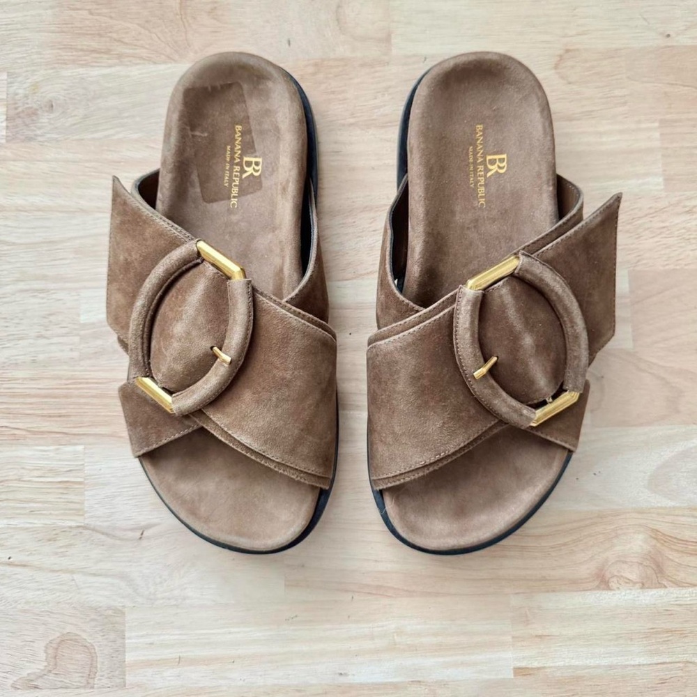 Banana Republic Chocolate Brown Suede Slide Gold Buckle Size 6